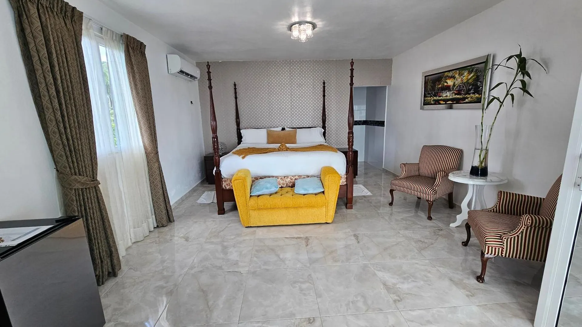 Casaenjoysamana Hotel Los Naranjos