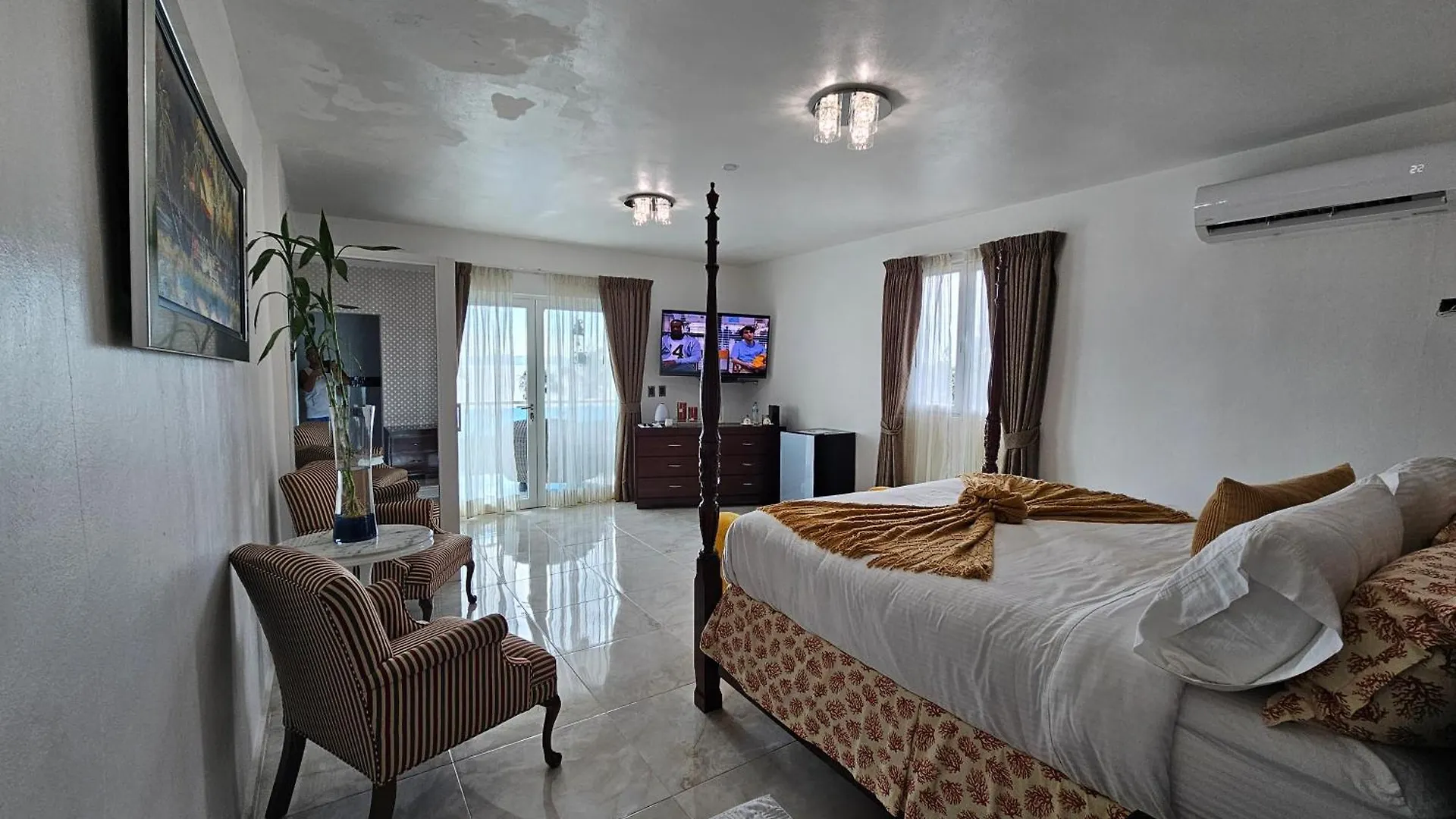 Casaenjoysamana Hotel Los Naranjos